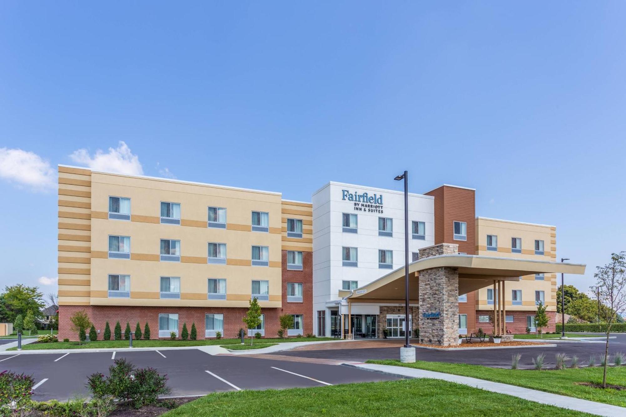 Fairfield Inn & Suites Franklin Exterior photo