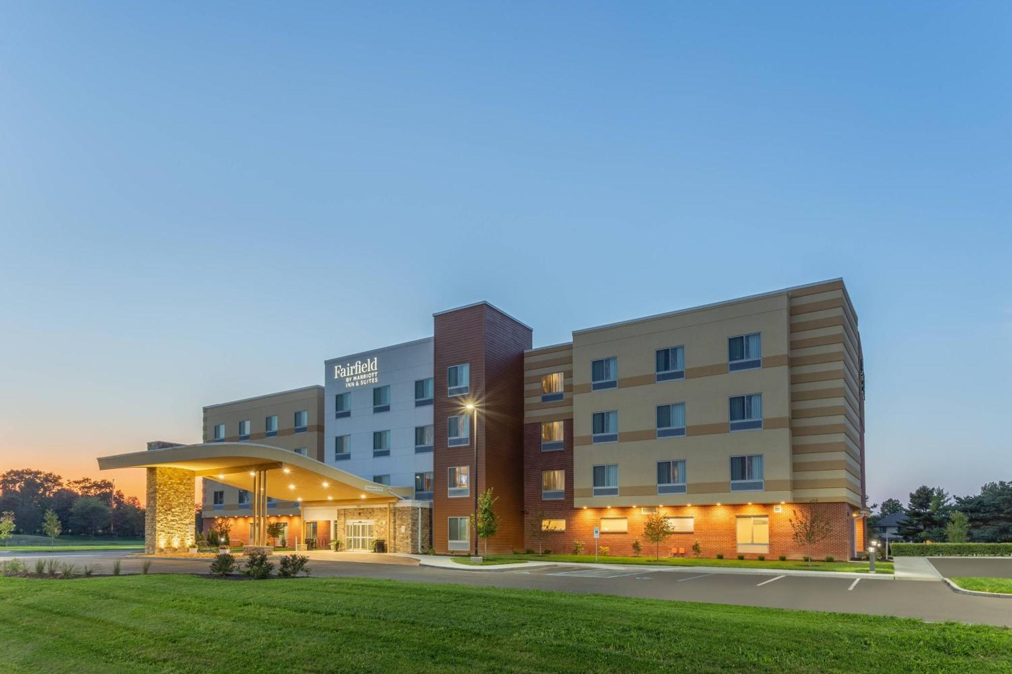 Fairfield Inn & Suites Franklin Exterior photo